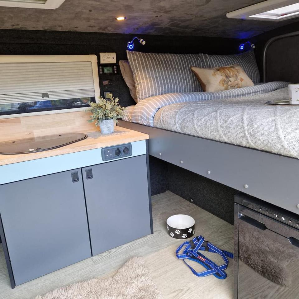 464961923 1044279030830241 5283384026153452319 N